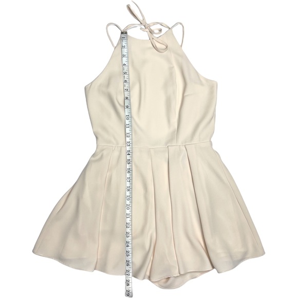 Sugarlips Cream Sleeveless Spaghetti Strap Halter Open Back Tie Back Romper XS - Picture 3 of 7